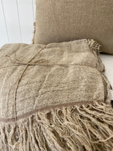 Load image into Gallery viewer, Natural Angaston 100% Linen Throw