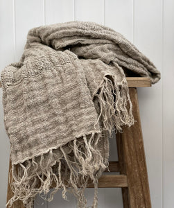 Clover Hand loomed linen Throw