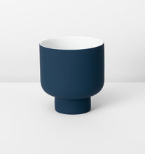 Load image into Gallery viewer, Romo Planter